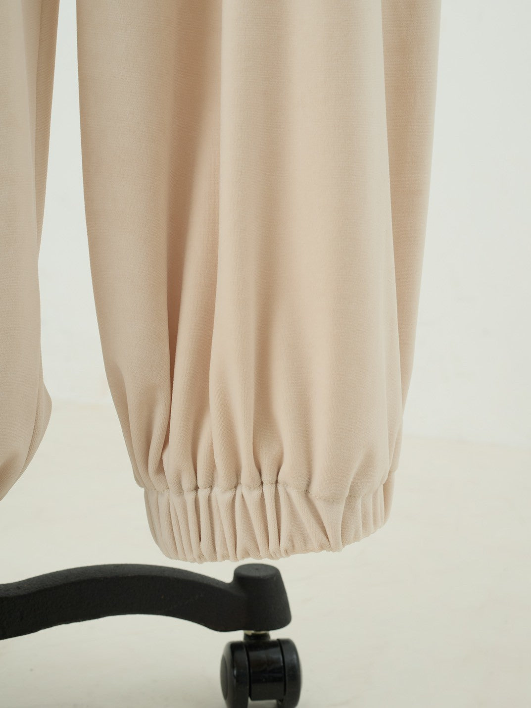 ベロアパンツ Silvie