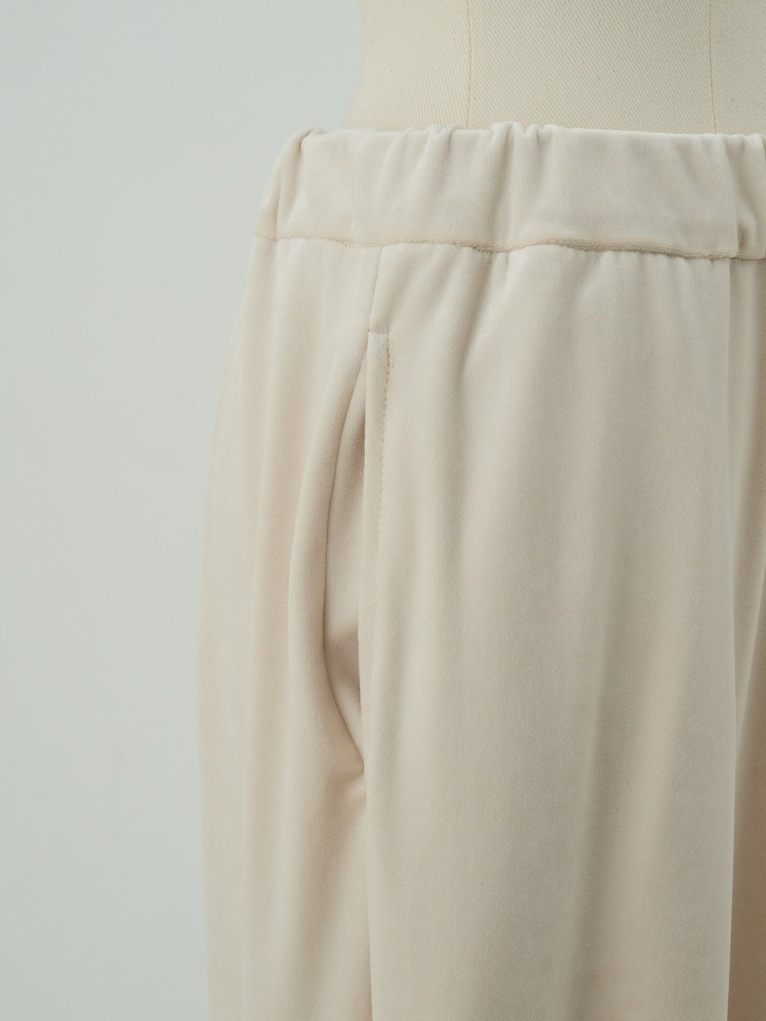 ベロアパンツ Silvie