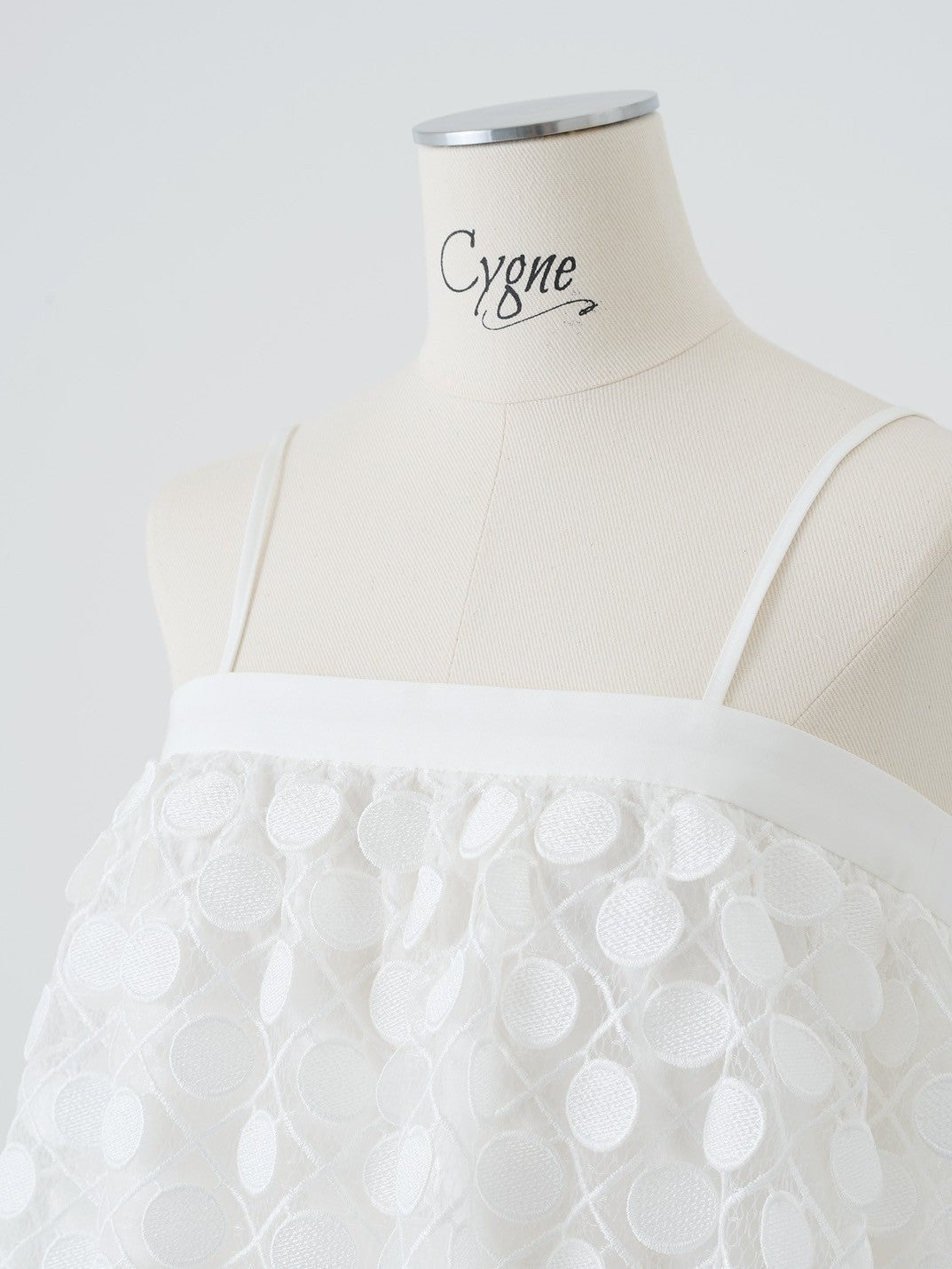 レースキャミトップス Mia｜Cygne(シーニュ) 公式サイト