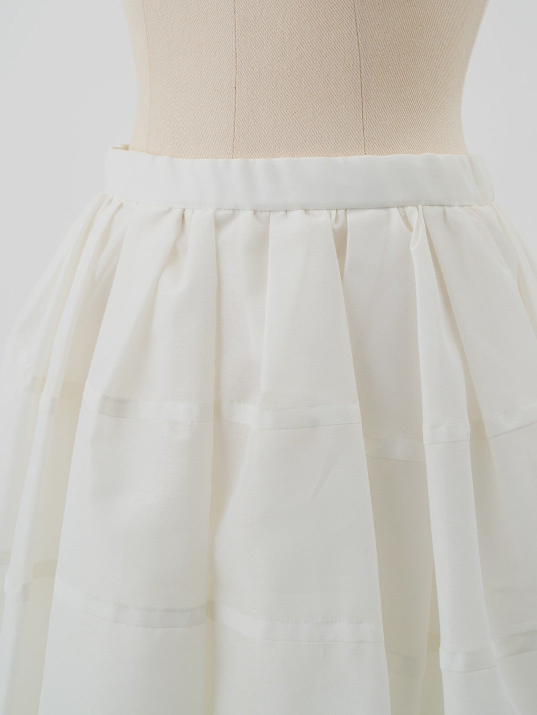 ドラマチックシアースカート mone