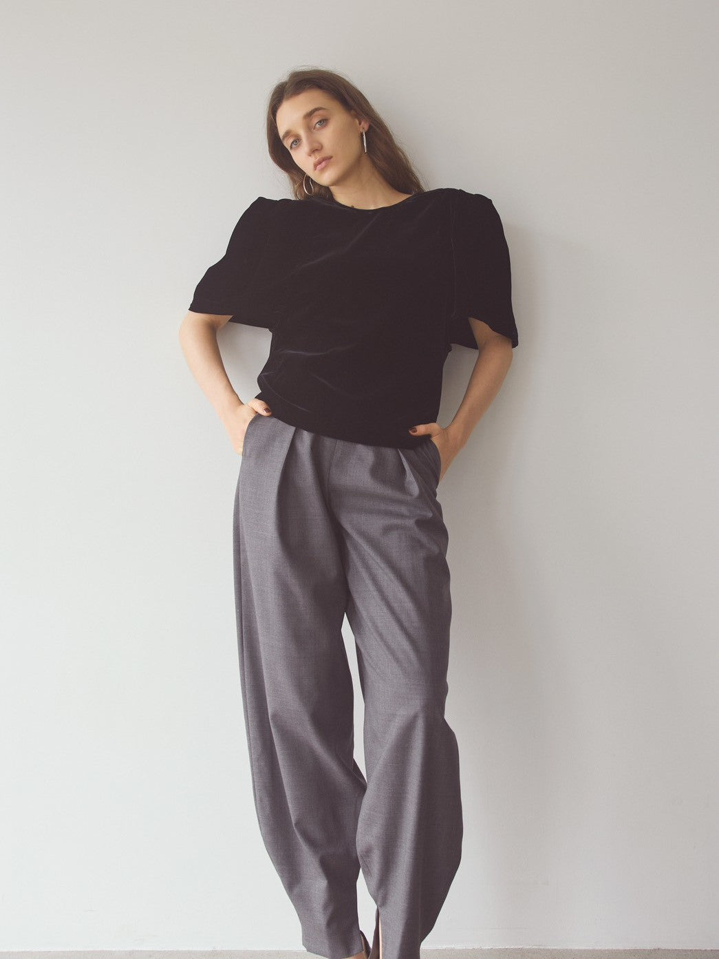 ベルベットパワショルトップス Remi