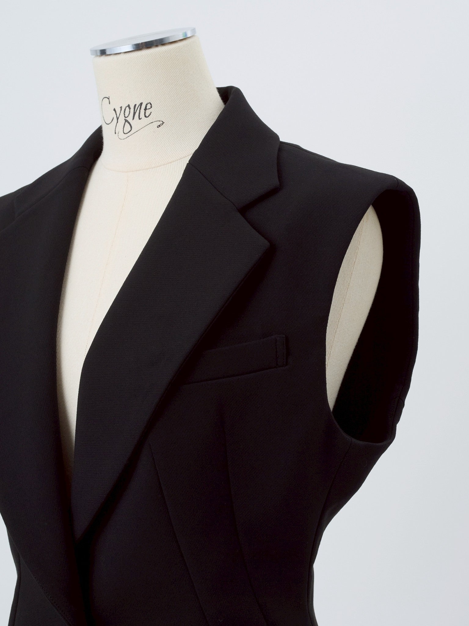 エンビジレ vivien