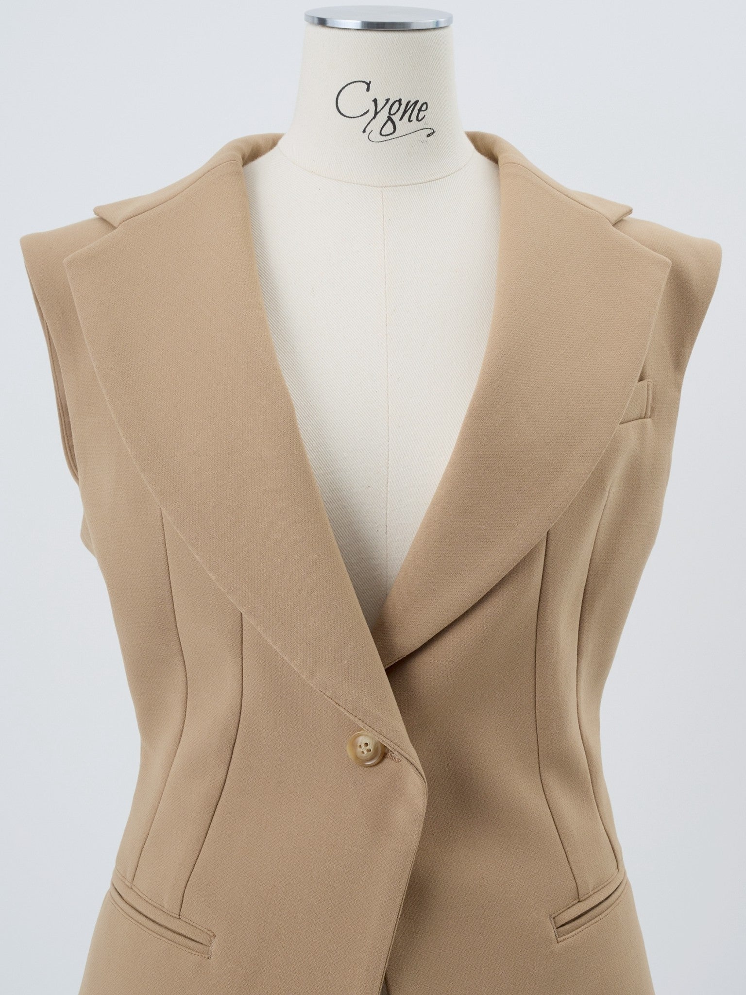 エンビジレ vivien