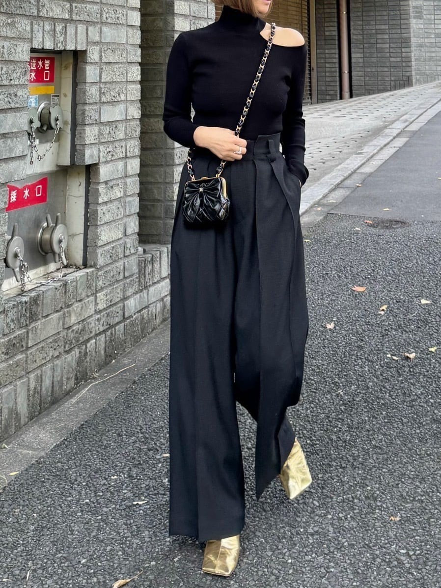 cygne シーニュ 新品 ワンショルダーオープンニット elle 黒 ワンショルダーオープンニット elle｜Cygne(シーニュ) 公式サイト
