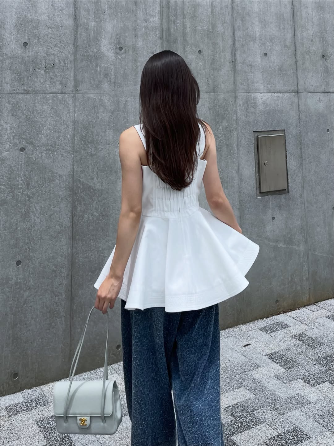 チノペプラムトップス Irine